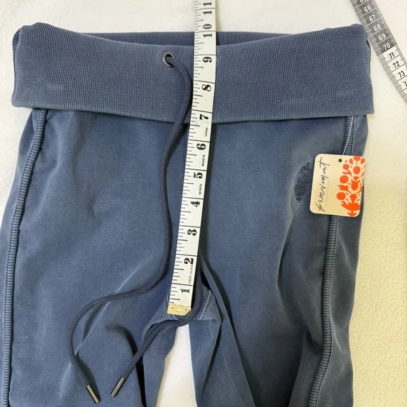 Free People Movement Limitless Pant Flare Leggings Indigo Blue Size XS - Picture 10 of 14